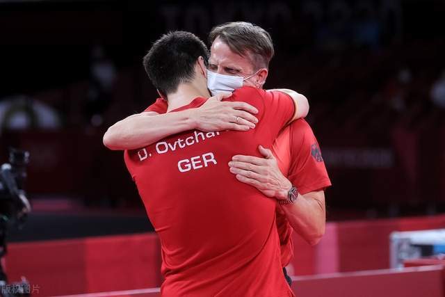 中国足球职 中国足球职