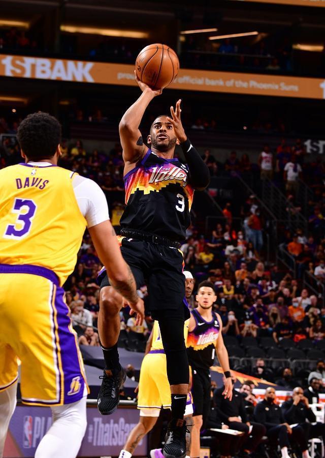 群紧绷或背 群紧绷或背